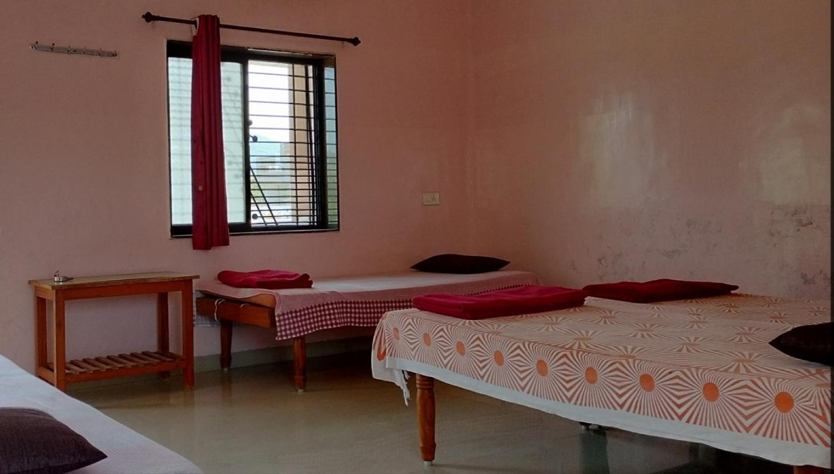 ElloraShivam Residencyアパートメント 部屋 写真